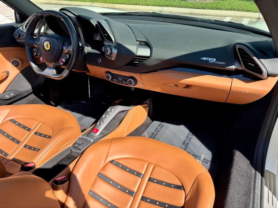 2018 Ferrari 488 Spider - Image 23 of 28