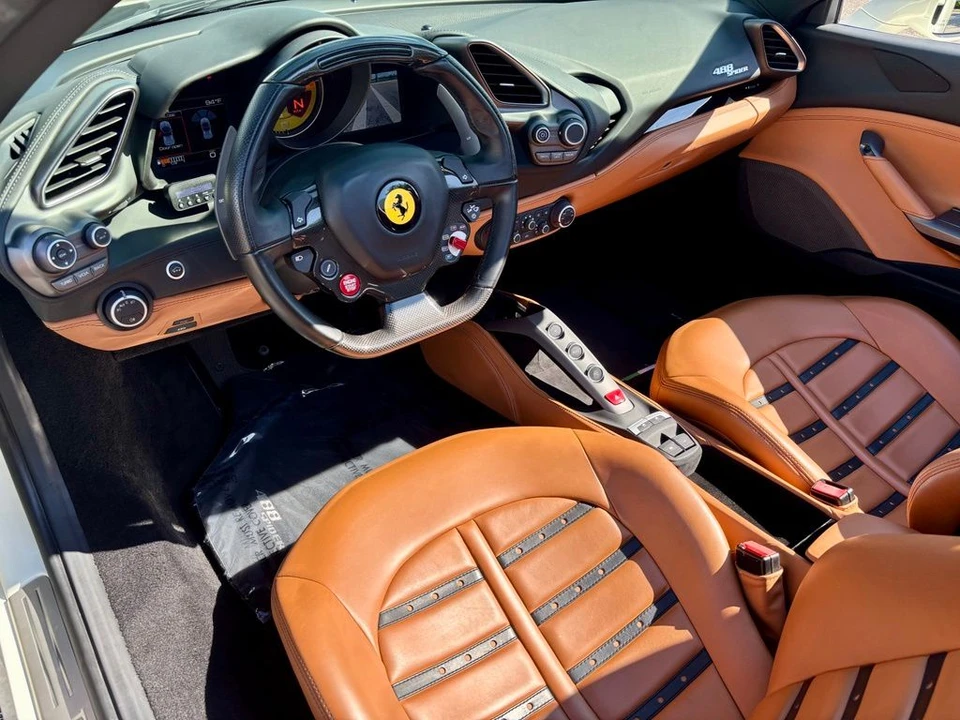 2018 Ferrari 488 Spider - Image 20 of 28
