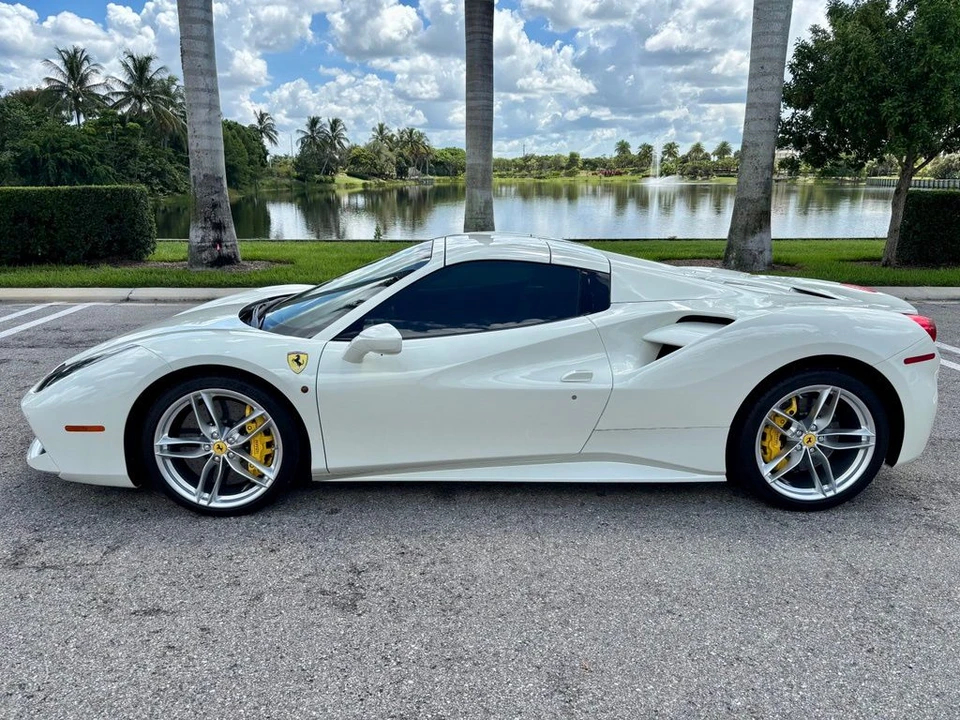 2018 Ferrari 488 Spider - Image 13 of 28