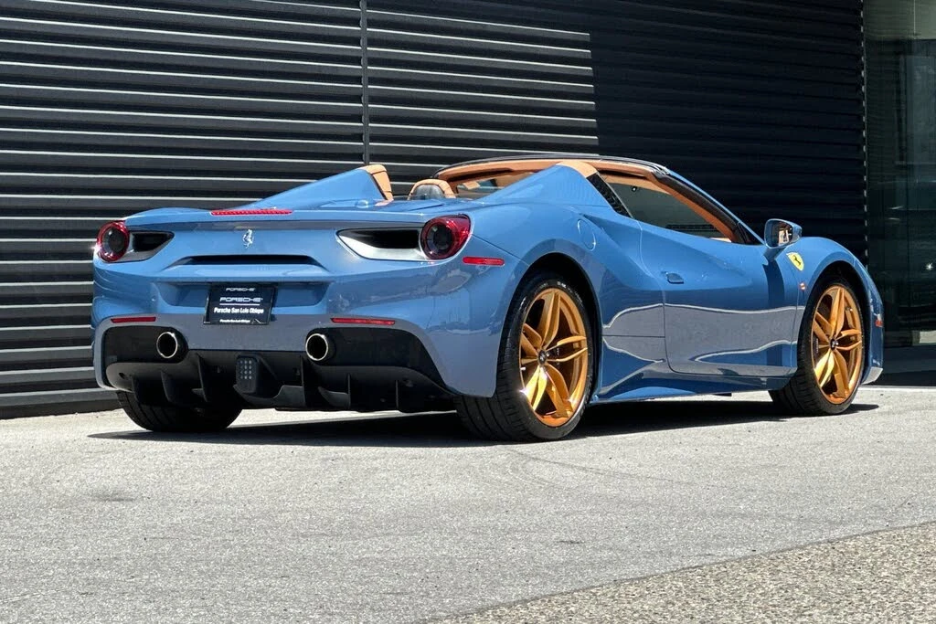 2018 Ferrari 488 Spider - Image 8 of 31