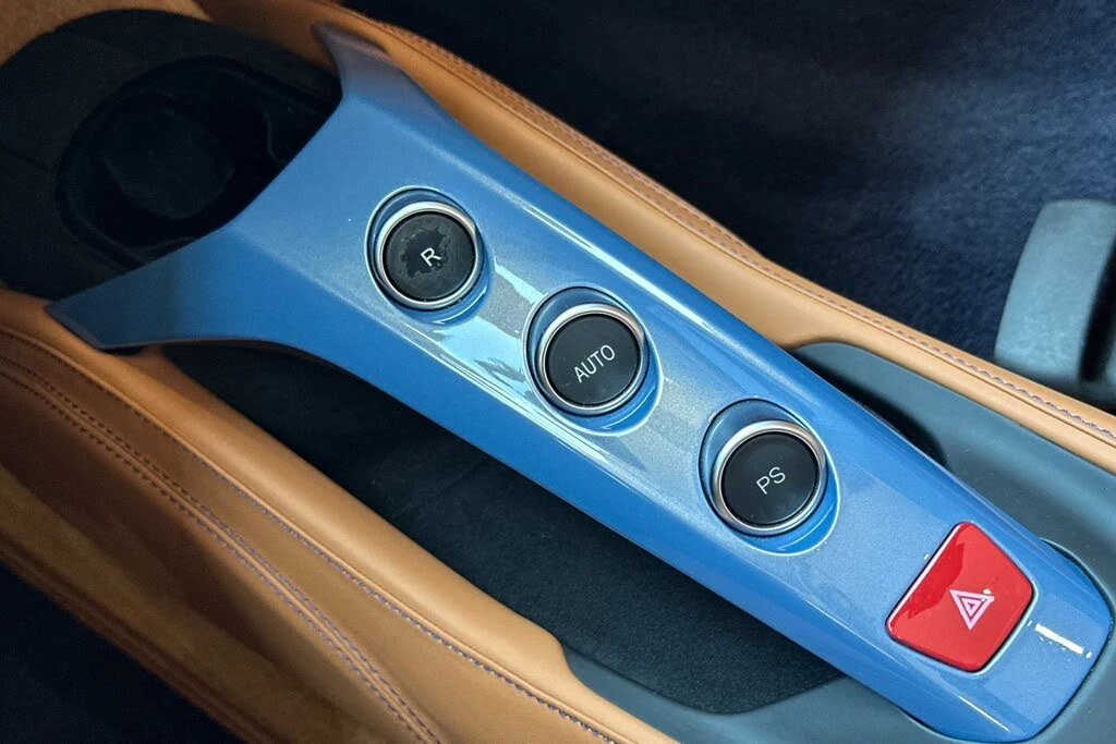 2018 Ferrari 488 Spider - Image 27 of 31