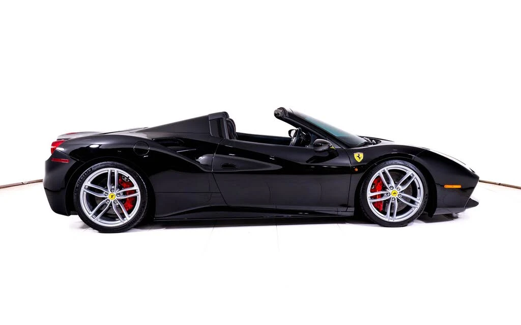 2018 Ferrari 488 Spider - Image 8 of 26
