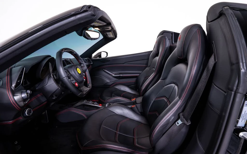 2018 Ferrari 488 Spider - Image 22 of 26