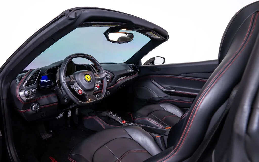 2018 Ferrari 488 Spider - Image 21 of 26