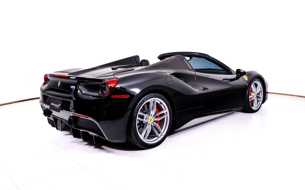 2018 Ferrari 488 Spider - Image 7 of 26