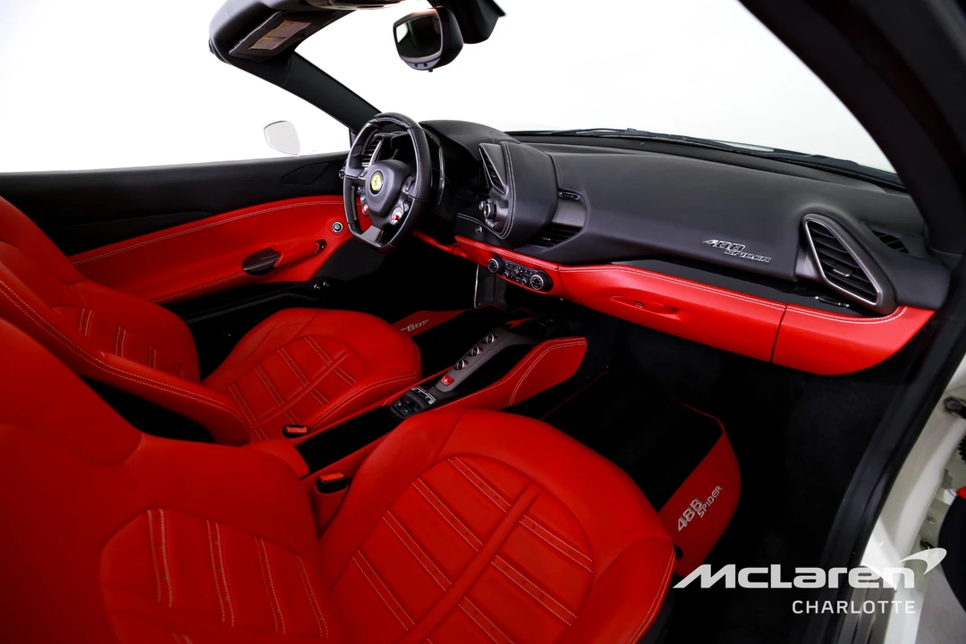 2018 Ferrari 488 Spider - Image 21 of 31