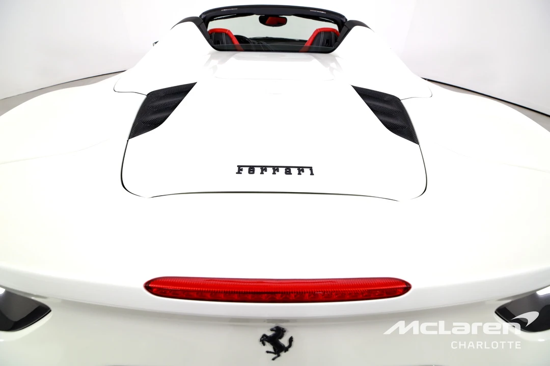 2018 Ferrari 488 Spider - Image 30 of 31
