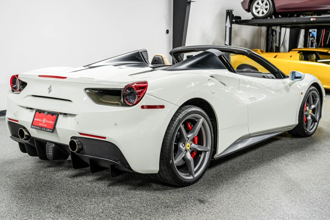 2018 Ferrari 488 Spider - Image 8 of 21