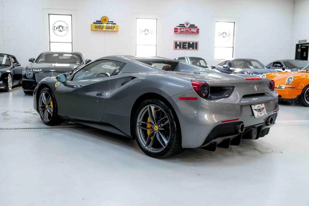 2018 Ferrari 488 Spider - Image 16 of 21
