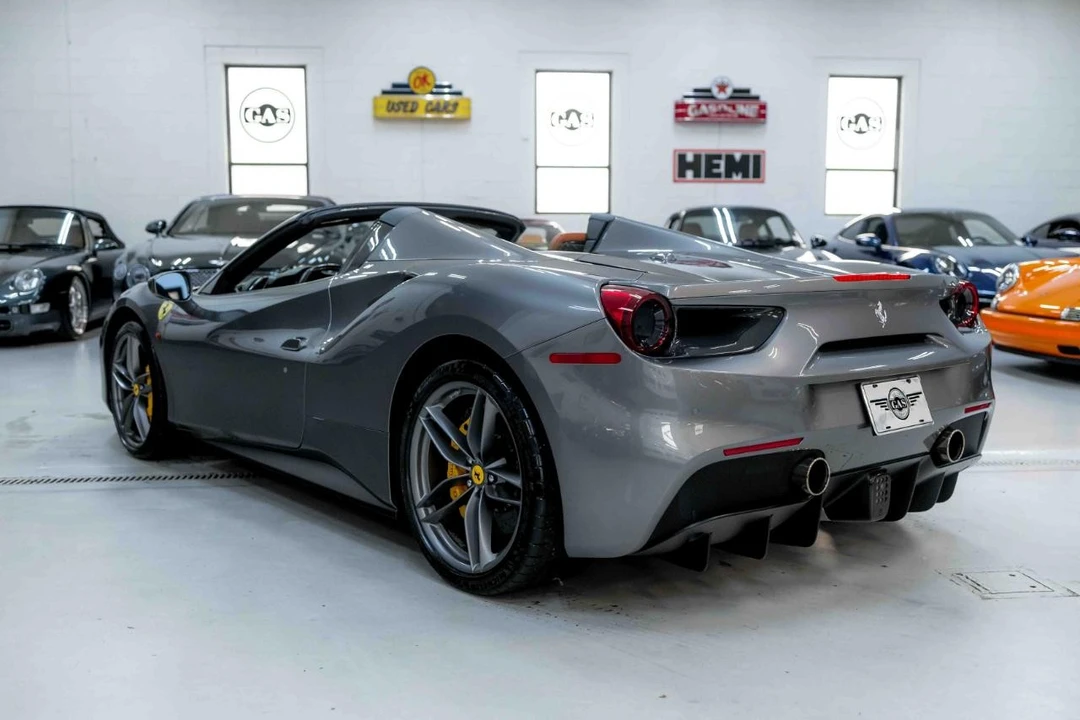 2018 Ferrari 488 Spider - Image 10 of 21