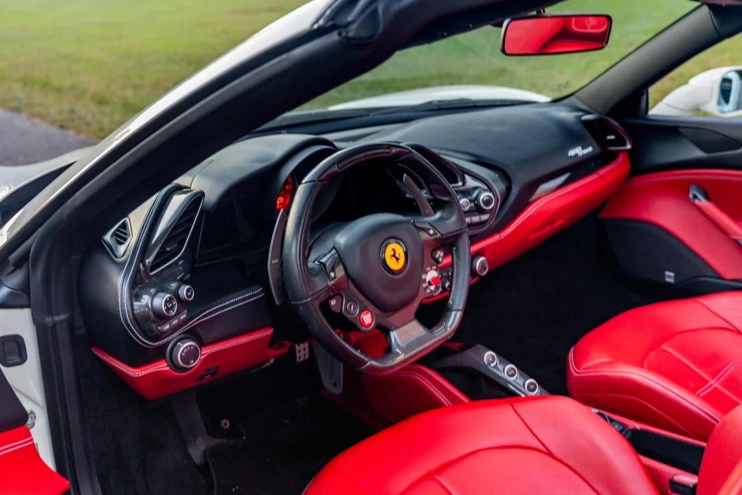 2018 Ferrari 488 Spider - Image 24 of 31