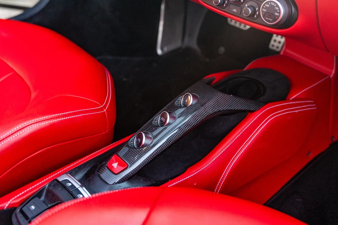 2018 Ferrari 488 Spider - Image 26 of 31