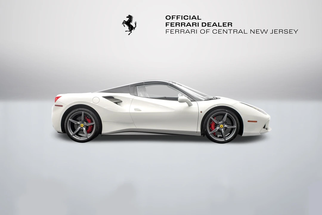 2018 Ferrari 488 Spider - Image 10 of 31