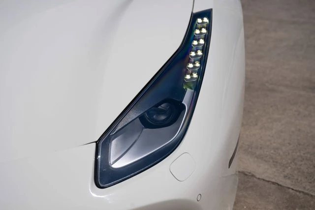 2018 Ferrari 488 Spider - Image 14 of 31