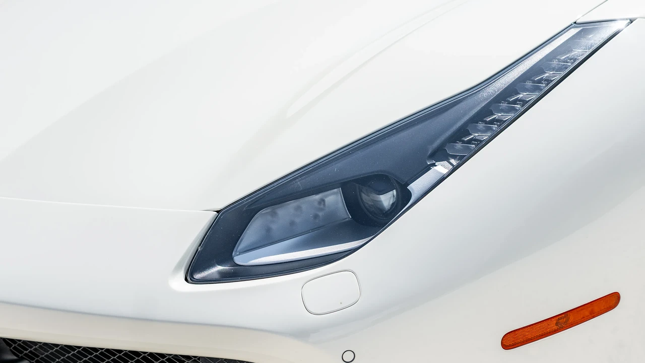 2018 Ferrari 488 Spider - Image 16 of 31