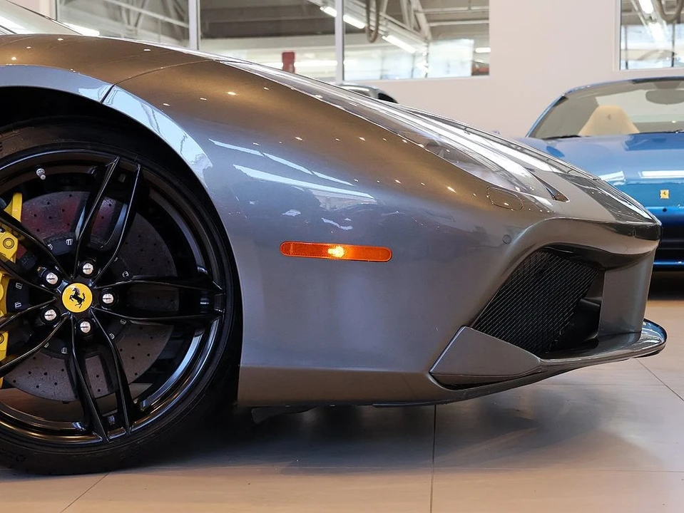 2018 Ferrari 488 Spider - Image 12 of 31