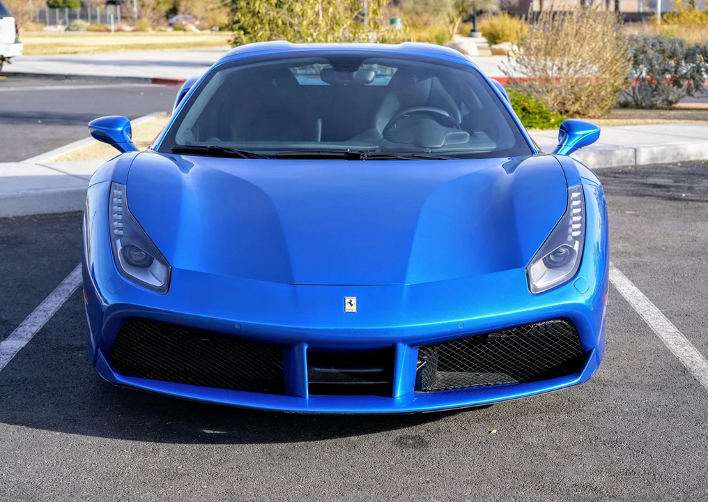 2018 Ferrari 488 Spider - Image 11 of 31