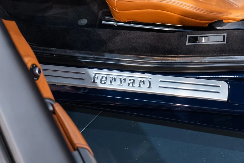 2018 Ferrari - Image 26 of 31