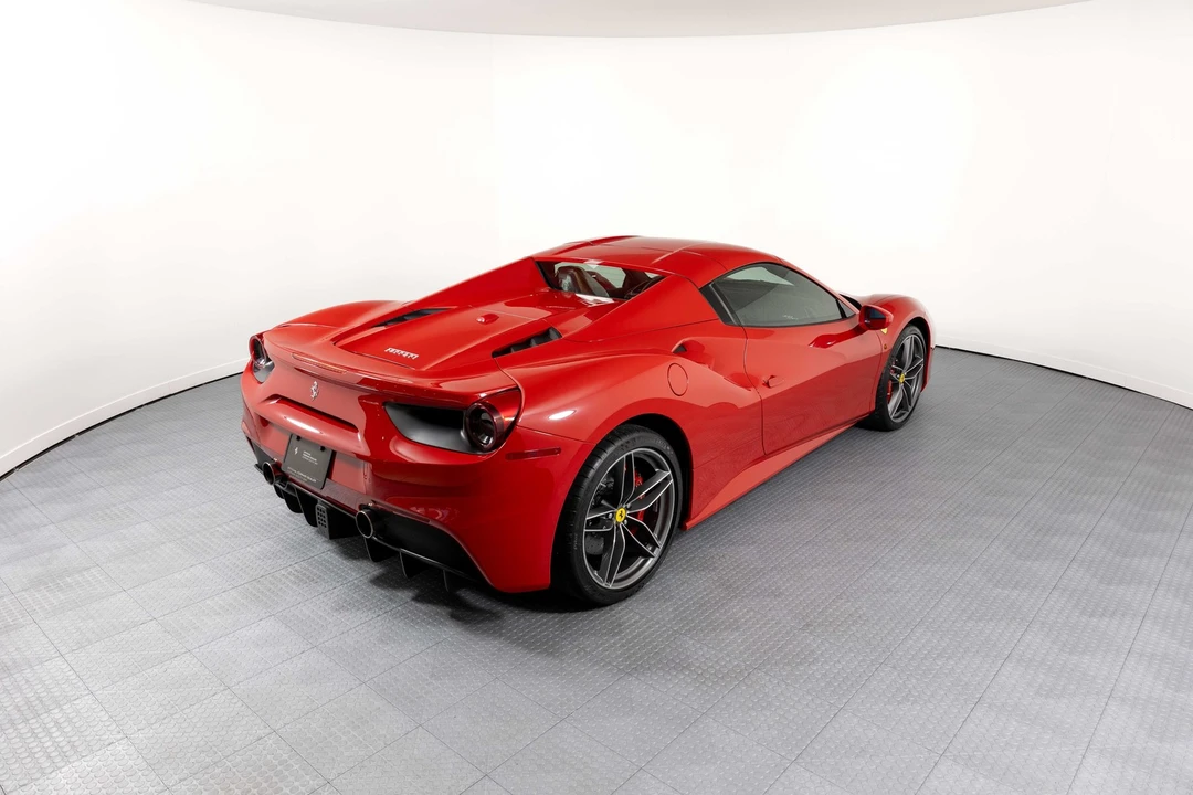 2018 Ferrari 488 Spider - Image 3 of 21