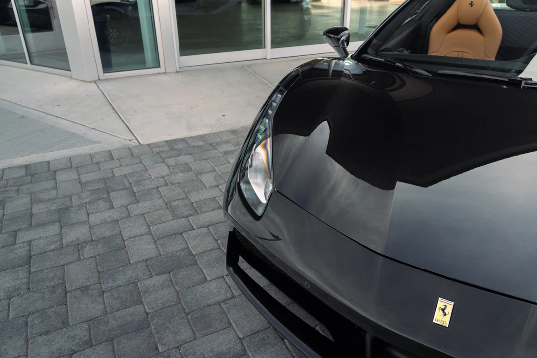 2018 Ferrari 488 Spider - Image 7 of 21