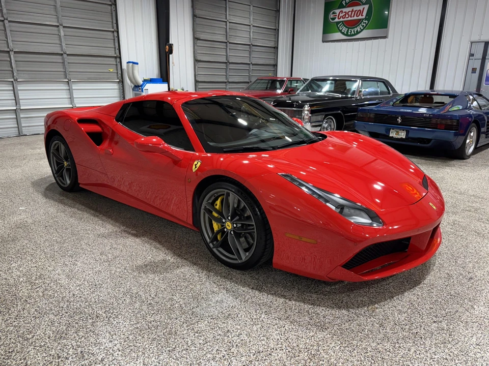 2018 Ferrari 488 Spider - Image 14 of 31