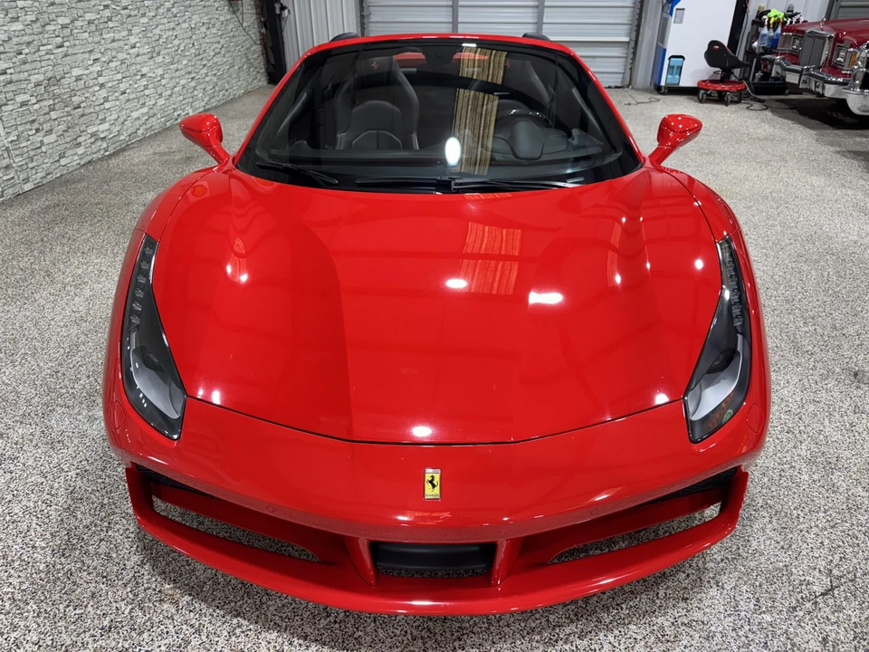 2018 Ferrari 488 Spider - Image 7 of 31