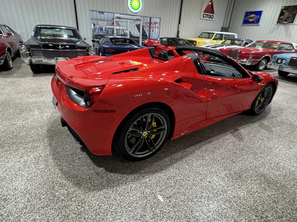 2018 Ferrari 488 Spider - Image 18 of 31