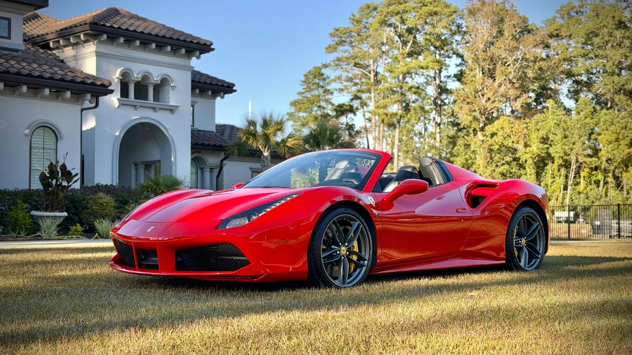 2018 Ferrari 488 Spider - Image 3 of 31
