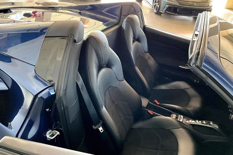 2018 Ferrari 488 Spider - Image 21 of 23