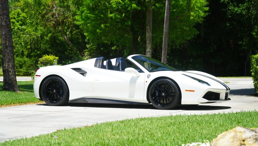 2018 Ferrari 488 Spider - Image 29 of 31