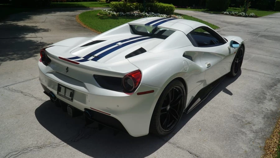 2018 Ferrari 488 Spider - Image 17 of 31