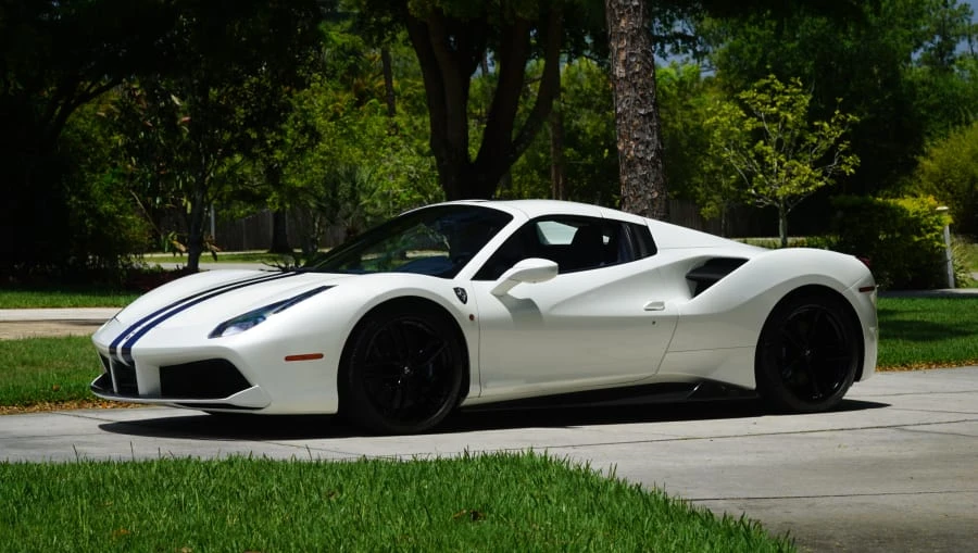 2018 Ferrari 488 Spider - Image 27 of 31