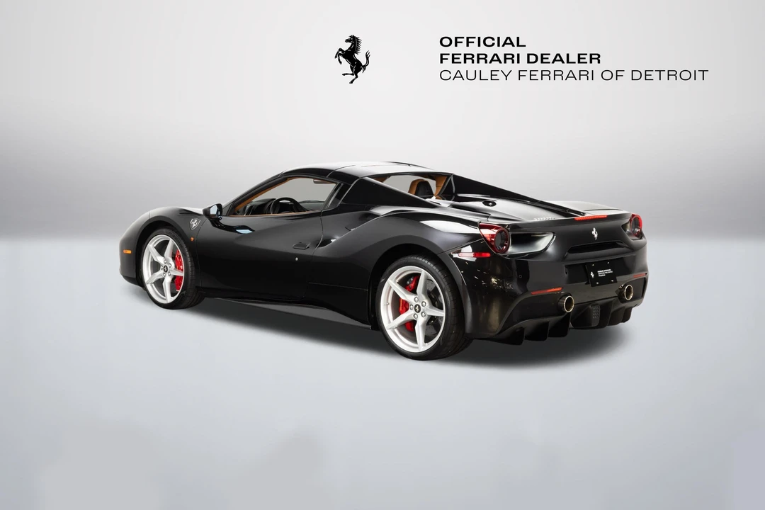 2018 Ferrari 488 Spider - Image 14 of 31