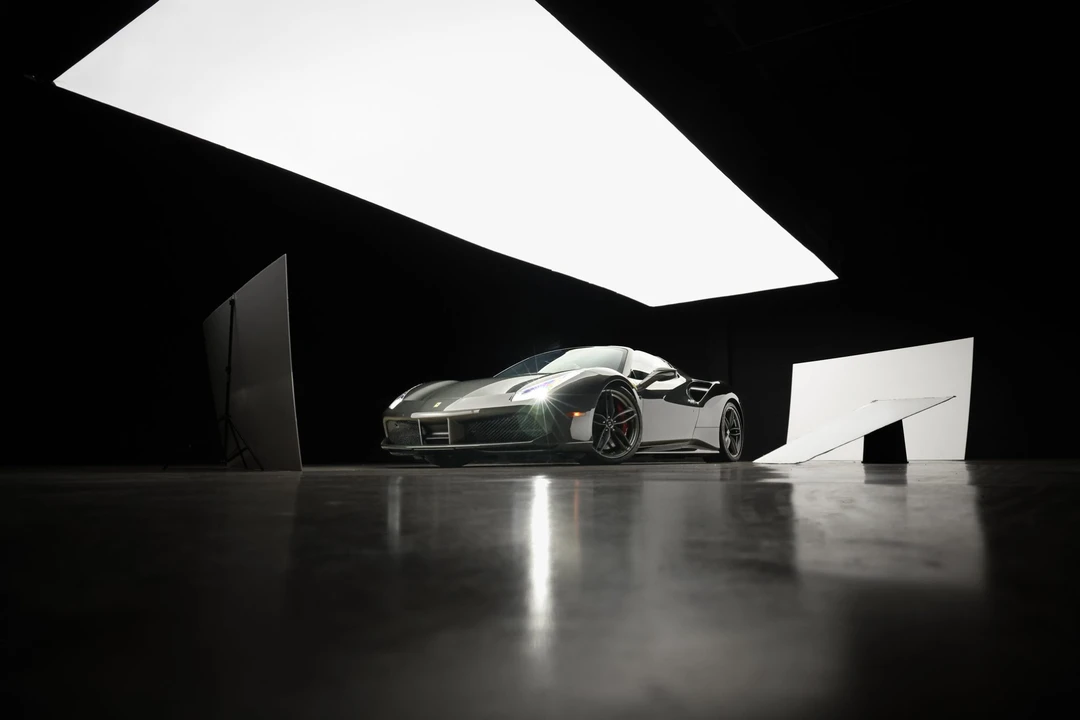 2018 Ferrari 488 Spider - Image 30 of 31