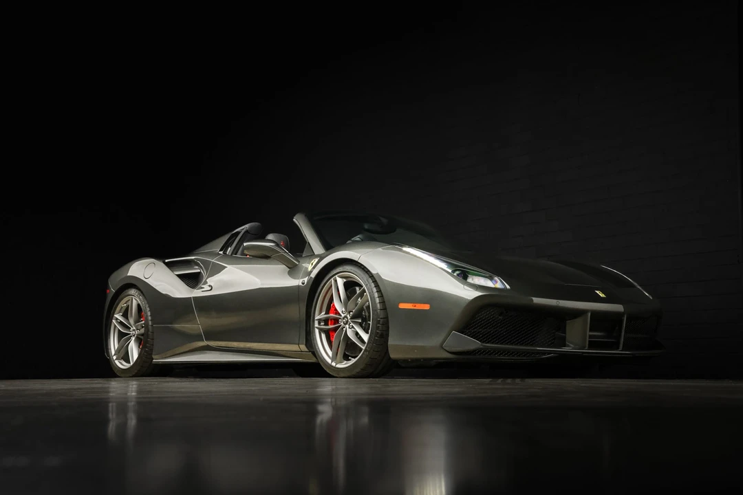 2018 Ferrari 488 Spider - Image 14 of 31