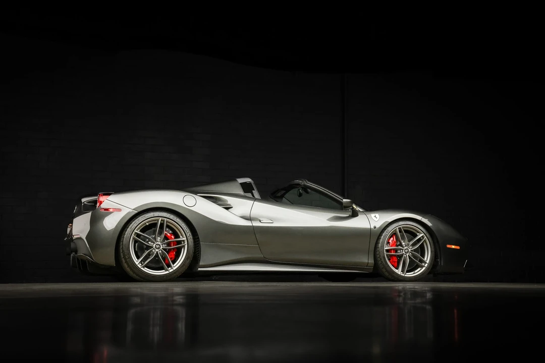 2018 Ferrari 488 Spider - Image 18 of 31
