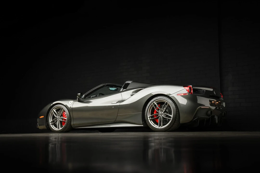 2018 Ferrari 488 Spider - Image 27 of 31