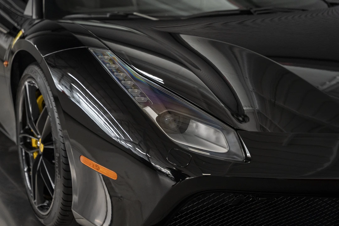 2018 Ferrari 488 Spider - Image 13 of 31