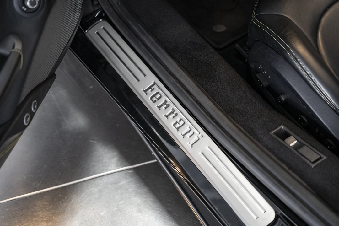 2018 Ferrari 488 Spider - Image 26 of 31