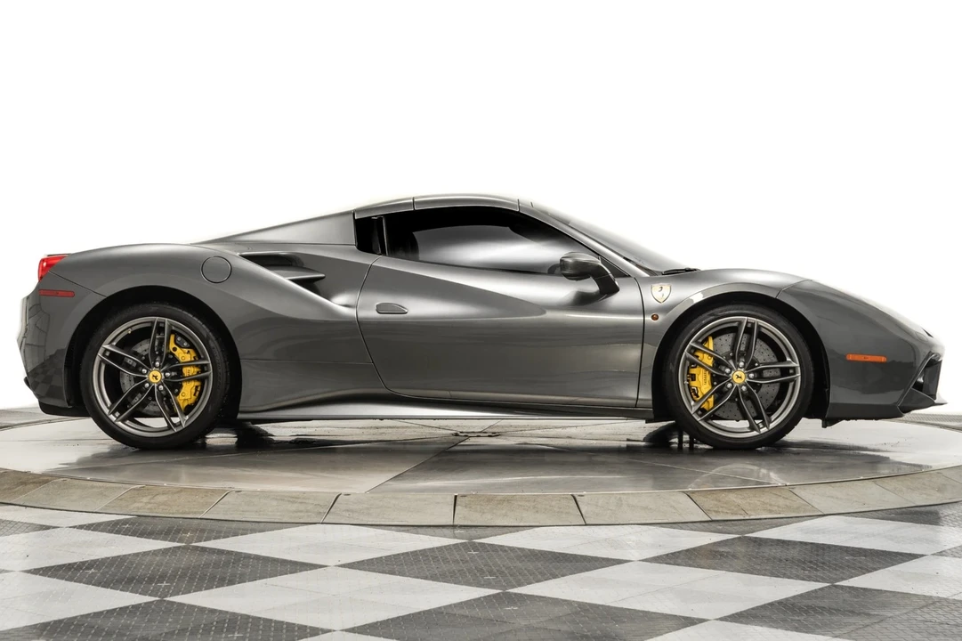 2018 Ferrari 488 Spider - Image 18 of 21
