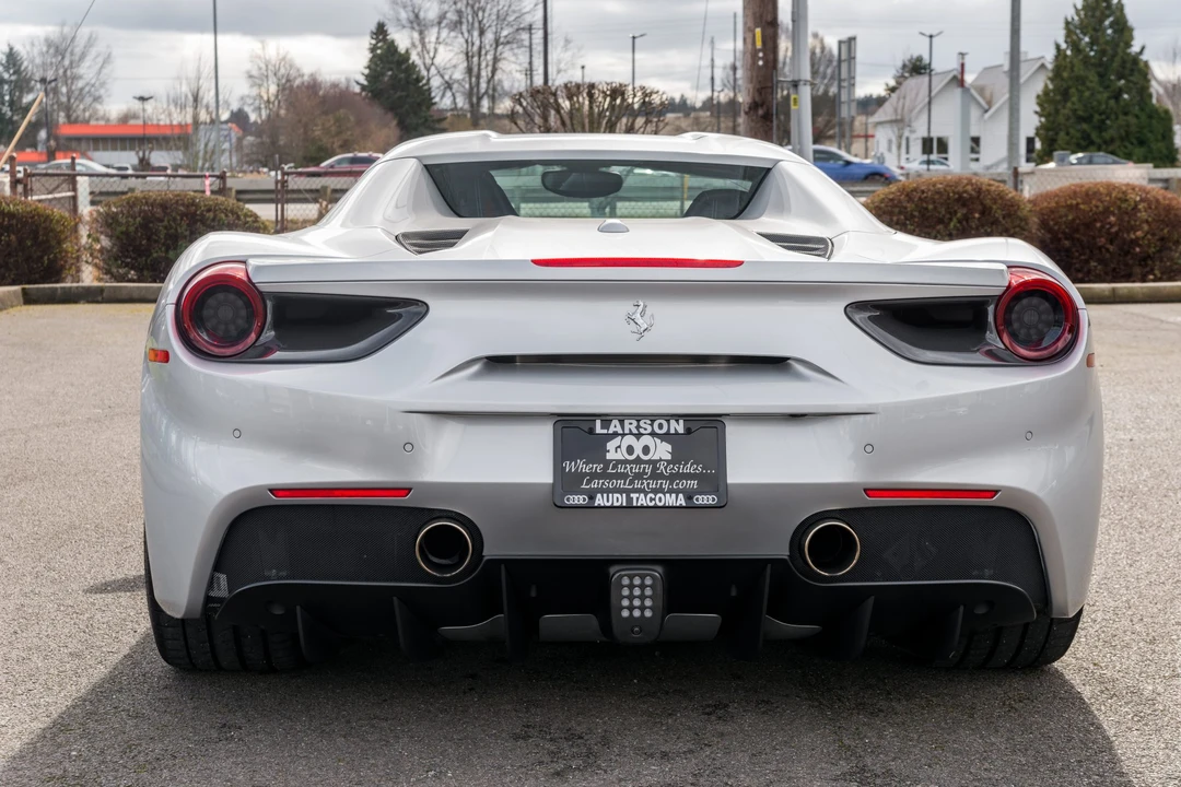 2018 Ferrari 488 Spider - Image 4 of 31