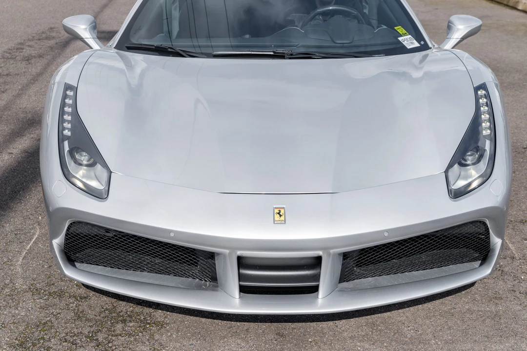 2018 Ferrari 488 Spider - Image 9 of 31