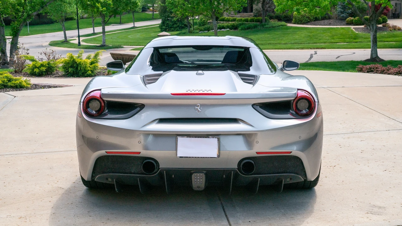 2018 Ferrari 488 Spider - Image 13 of 31
