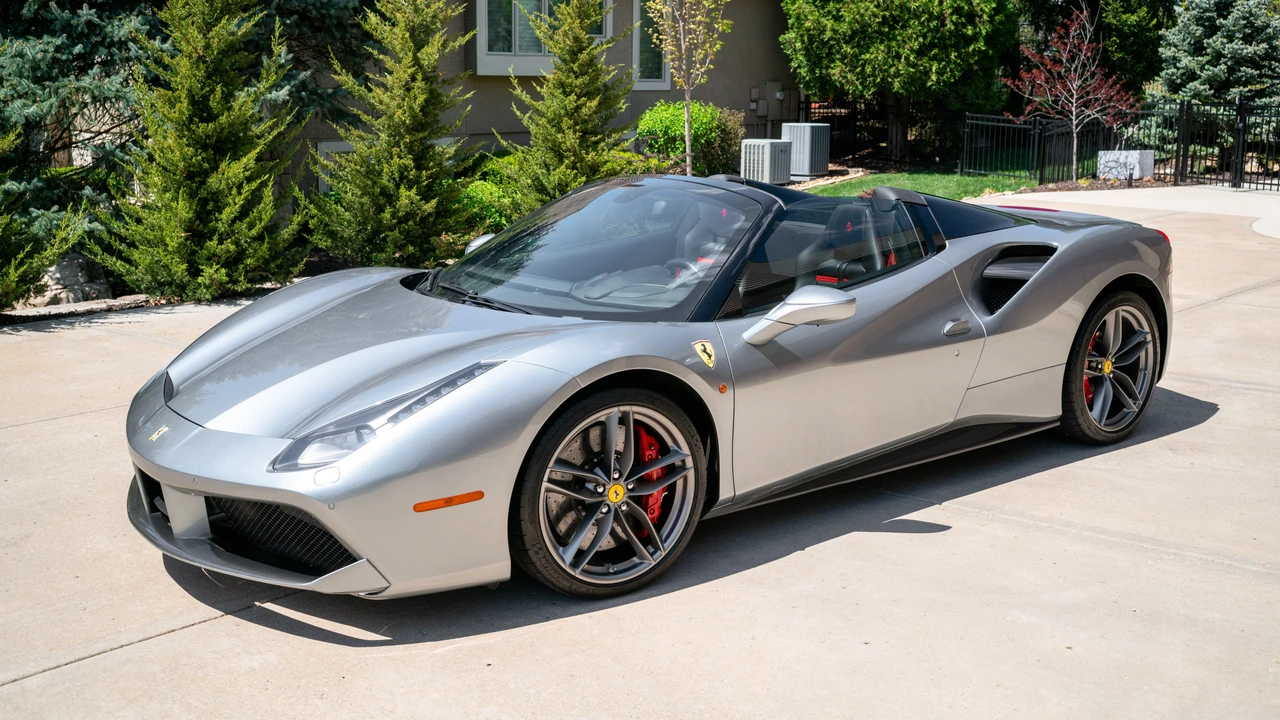 2018 Ferrari 488 Spider - Image 3 of 31