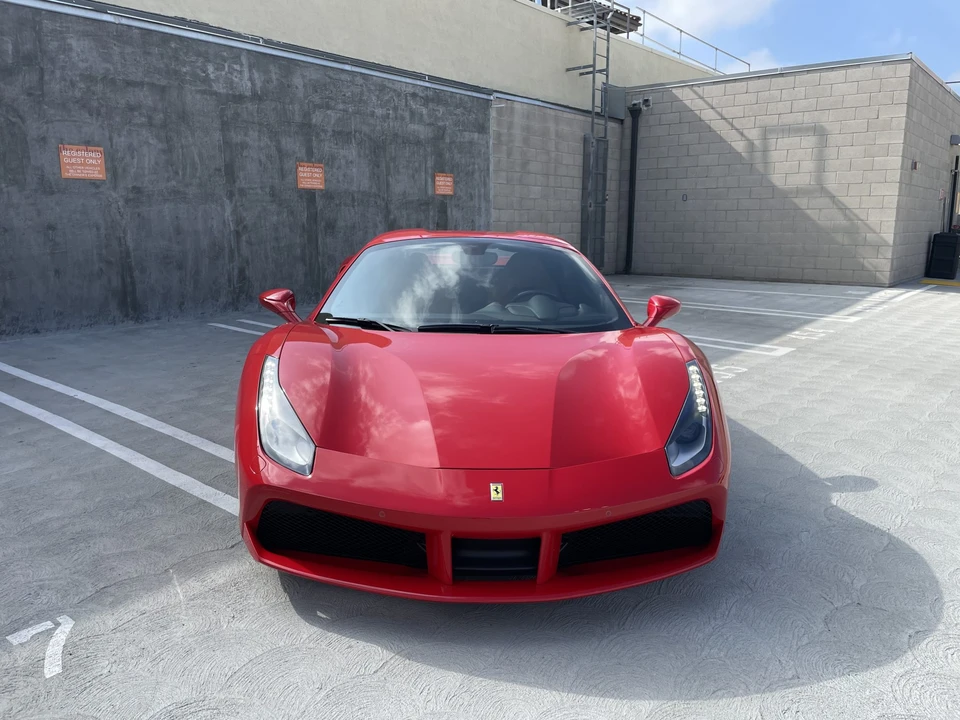 2018 Ferrari 488 Spider - Image 18 of 31
