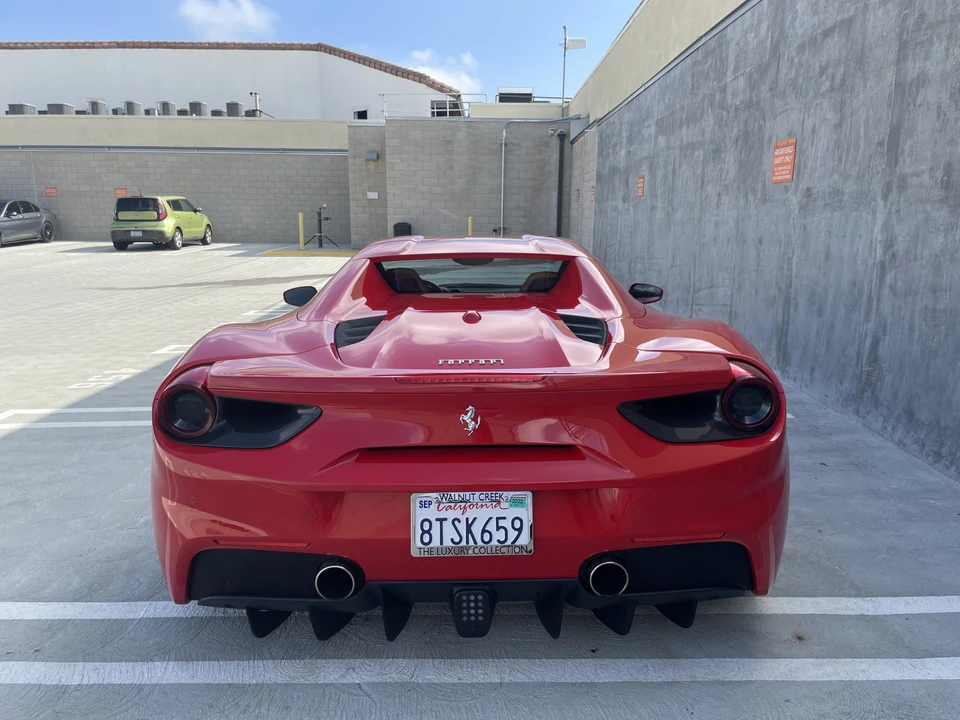 2018 Ferrari 488 Spider - Image 10 of 31