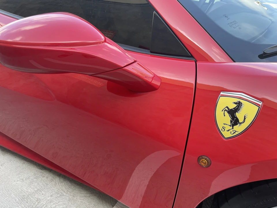 2018 Ferrari 488 Spider - Image 31 of 31