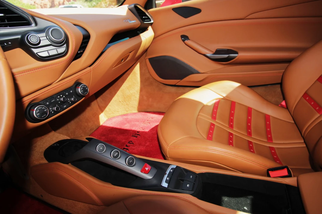 2018 Ferrari 488 Spider - Image 22 of 31