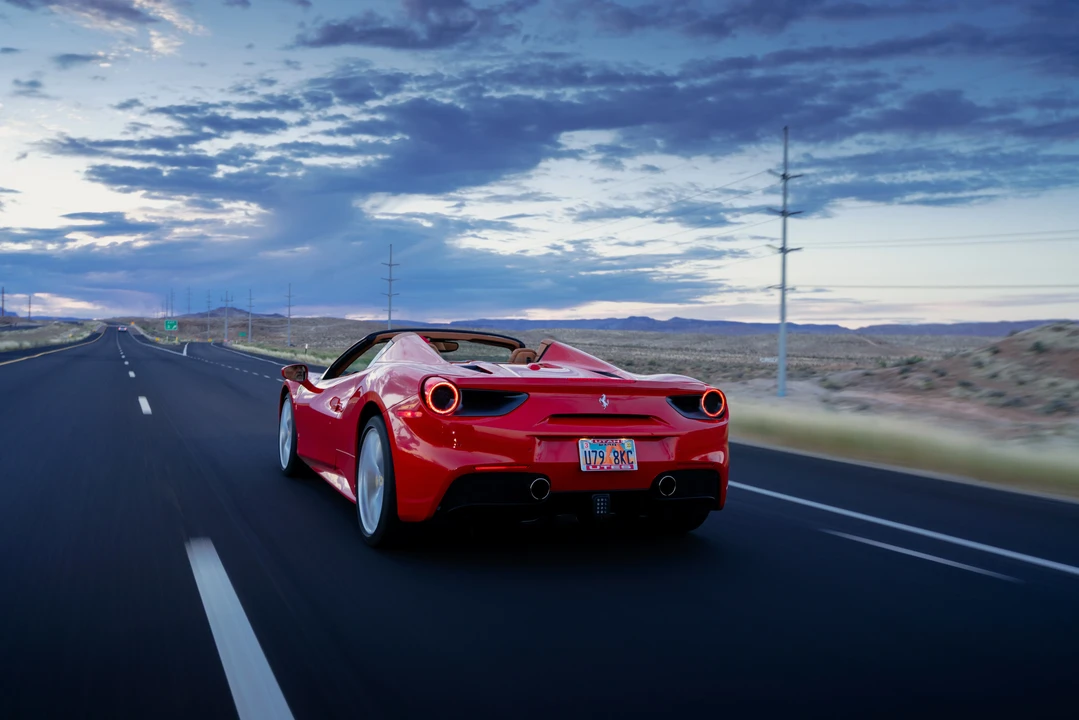 2018 Ferrari 488 Spider - Image 9 of 31
