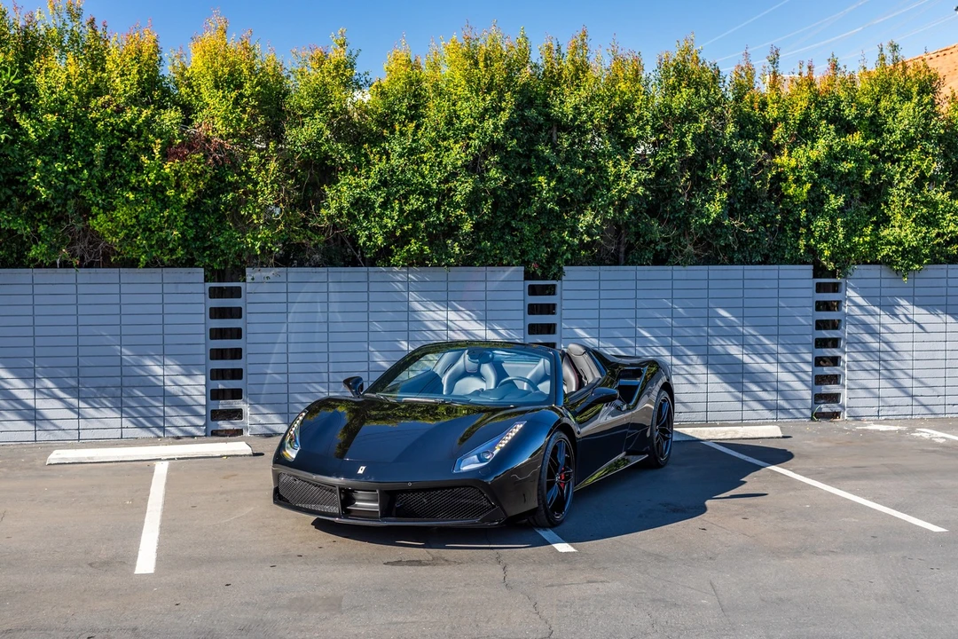 2018 Ferrari 488 Spider - Image 19 of 21